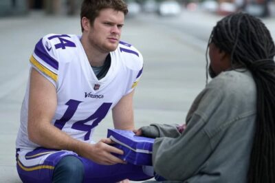 BREAKING: Sam Darnold donated his entire $4.7 million bonus and endorsement deal to charities and homeless relief. /d
