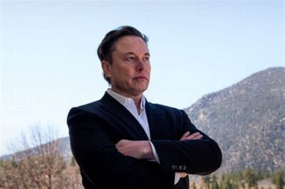 Elon Musk once redefined tech with a tweet—now he’s eyeing Social Security, and the ripple effect could shake every American wallet. What’s really behind Musk’s bold move?